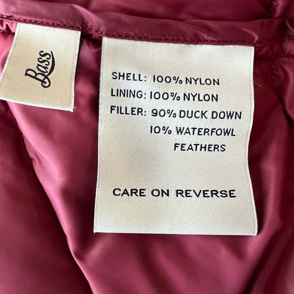 G. H. Bass & Co. Parka long Down Puffer coat in size L. Excellent condition. - Picture 6 of 6